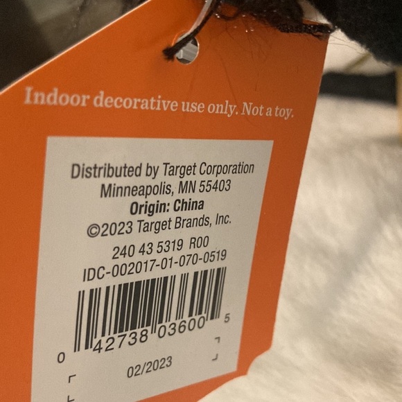 Target Hyde and Eek Halloween 2023 Featherly Friends Shadow Bird - Picture 6 of 7